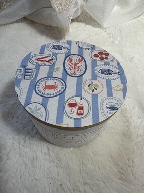 Sand + fog Italian citrus with beach theme lid 12 oz candle